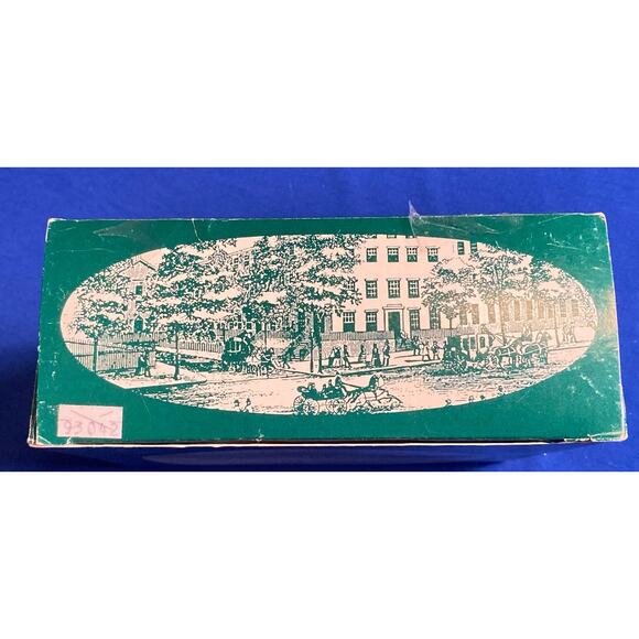 VTG Corning Christmas Classics Hand Decorated Glass Ornaments (4) - Picture 4 of 14